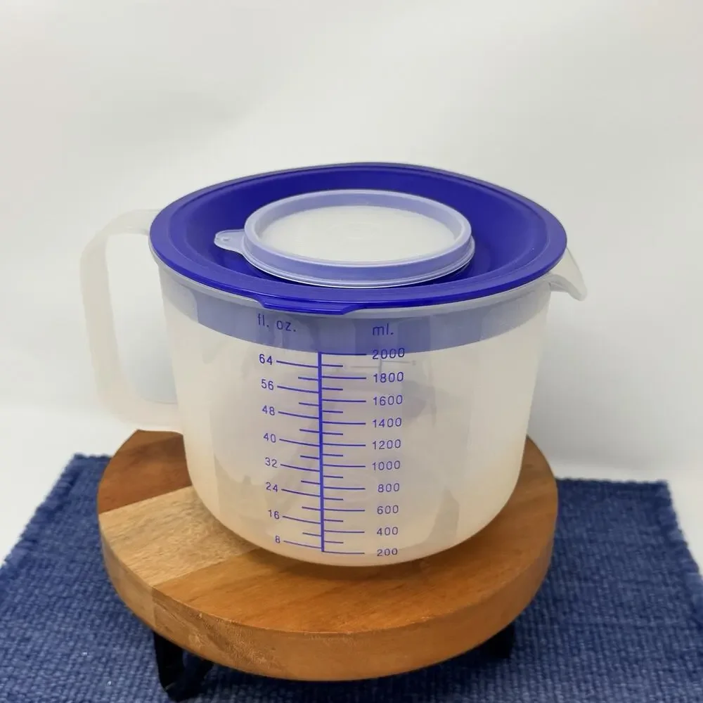 Tupperware Mix-N-Stor 8 Cup Measuring Bowl Sheer Blue Lid 1628-E USA